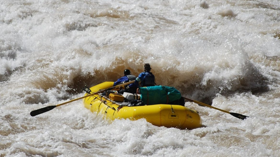 Du canyoning dans les gorges du loup pour un team building !