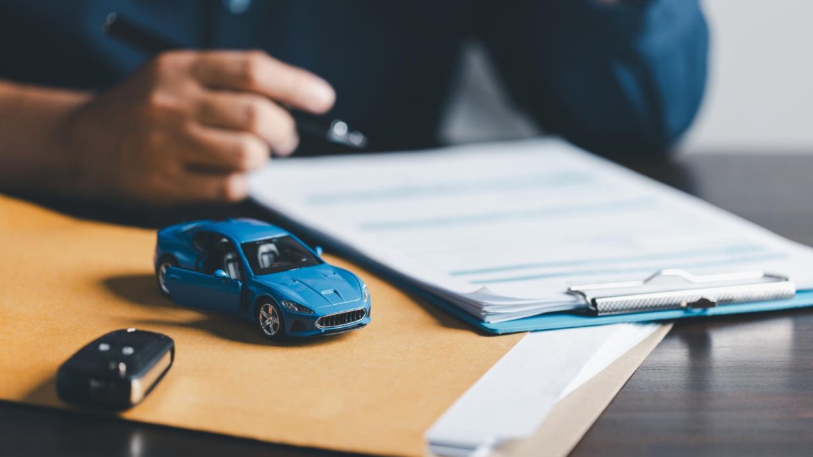 Assurance auto : quelle est la différence entre le tiers simple et le tiers plus ?