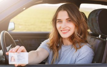 Comment récupérer son permis de conduire après une suspension ?