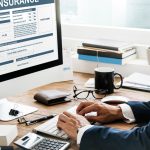 Comparateur d’assurance auto : comment choisir la meilleure offre en quelques clics ?