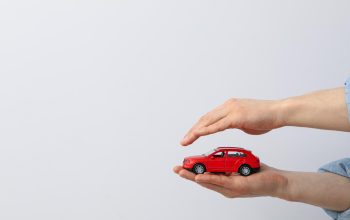 Assurance auto et voitures électriques : quelles garanties prévoir