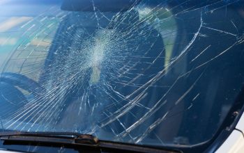 Pare-brise fissuré à Nantes ? Voici pourquoi il est crucial de le remplacer sans tarder