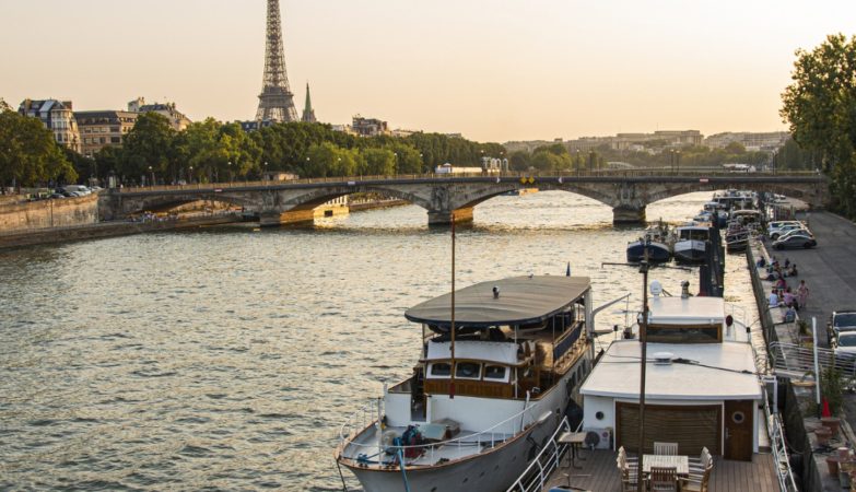 Offrir une croisière sur la Seine : le cadeau original à Paris
