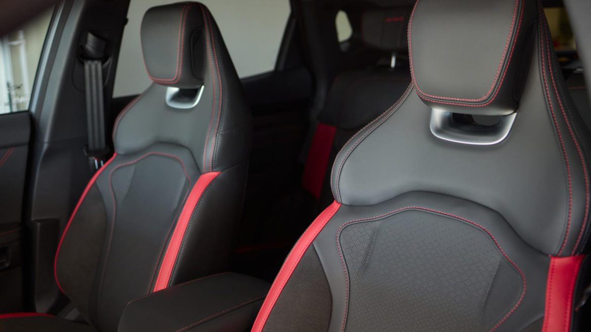 Siège baquet sur route : homologation, contrôle technique et ce que l&rsquo;assurance ne pardonne pas